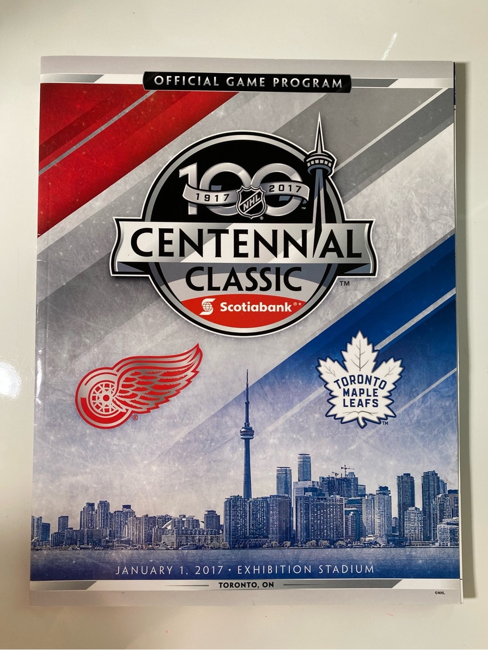 Official NHL Game Program Centennial Classic 2017